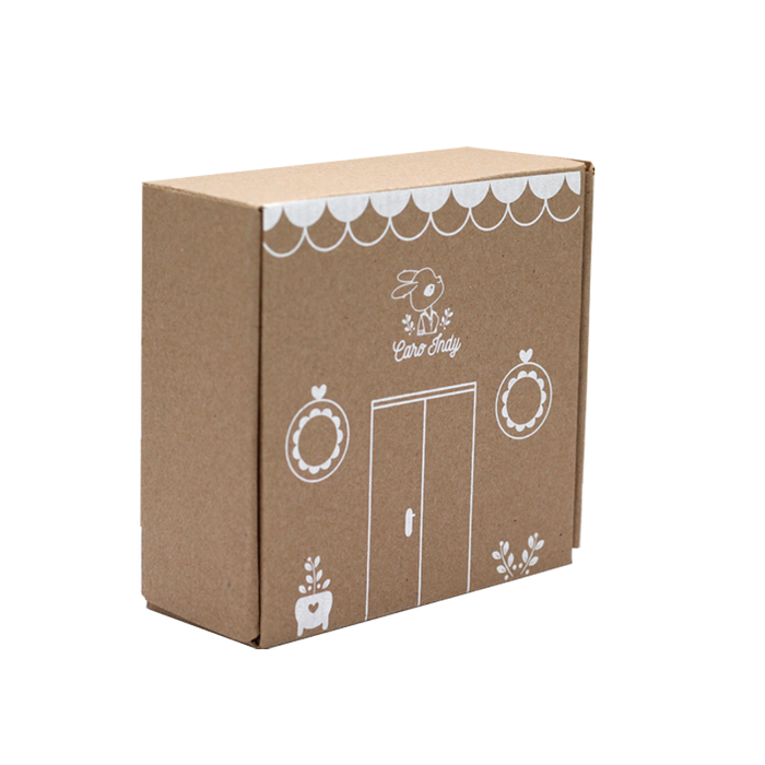 Cajas M & D - ¡Caja Pequeña Cuadrada! ✨ 🔸Disponible en Texcote Blanco y  Cartón Craft. 🔸En este diseño únicamente tenemos sin ventana. 🔸Puedes  utilizar para diademas, accesorios, comida, etc. 🔸Material fino